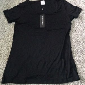 OThread & Co Black Tee